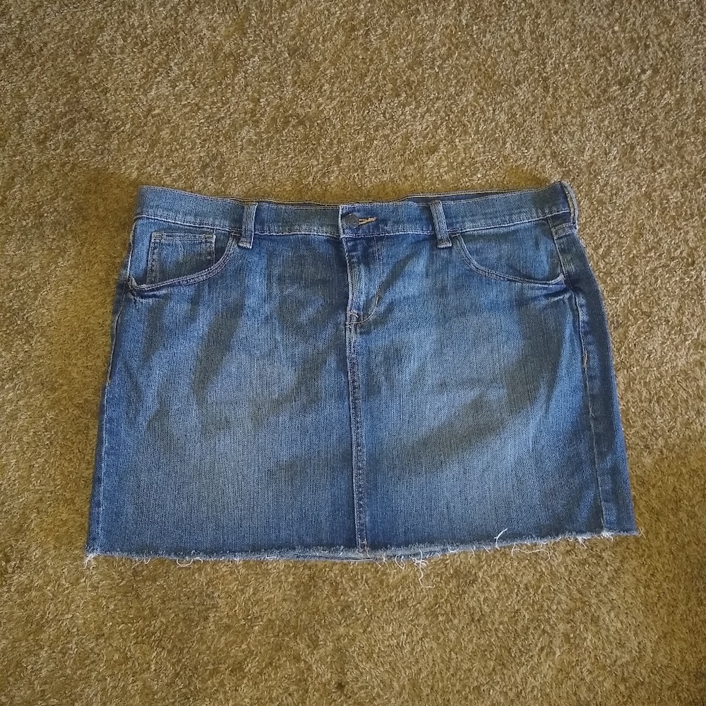 Old Navy Denim skirt